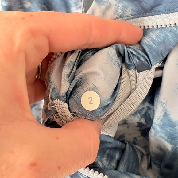 Lululemon Miss Misty Pack Jacket SeaSide Silver Fox Alberta Lake Full Zip Size 2 - Picture 13 of 13